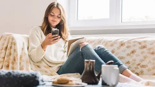 Kaj napisati moškemu na spletni strani za zmenke v prvem sporočilu