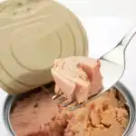 6 konzerviranih beljakovinskih živil, ki bi morala biti v vaši