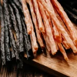 Ali so mesne palčke in surovi izdelki koristni: strokovnjaki za prehrano so pojasnili vse odtenke ali-so-mesne-palcke-in-surovi-izdelki-koristni-strokovnjaki-za.webp.webp