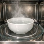 Kako v petih minutah trajno odstraniti neprijeten vonj iz mikrovalovne pečice kako-v-petih-minutah-trajno-odstraniti-neprijeten-vonj-iz-mikrovalovne.png