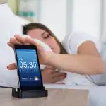 Kardiologi so poimenovali eno od pogostih jutranjih navad, ki pospešuje staranje srca. Kardiologi so poimenovali eno od pogostih jutranjih navad, ki pospešuje