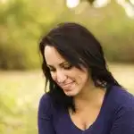 Imenuje se devet neopaznih stavkov, ki izdajajo žensko z bogatim