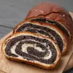 Makov zvitek za veliko noč 2026: veliko nadeva in zračno