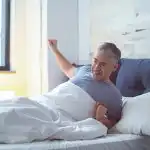 Srečna jutra se začnejo ponoči: 6 navad, ki bodo spremenile